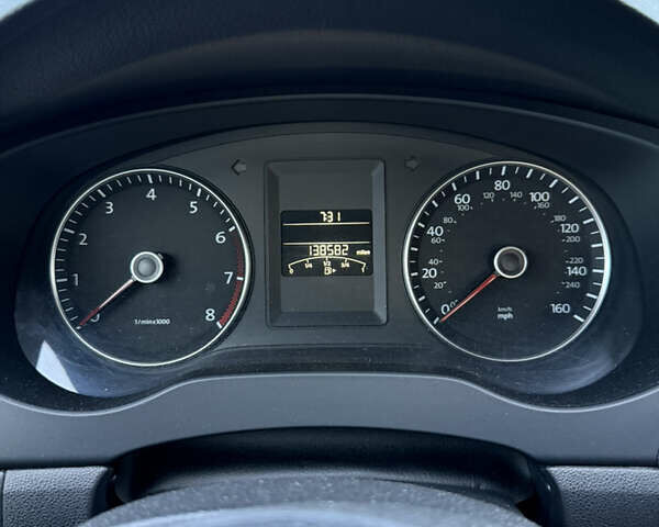 Черный Фольксваген Джетта, объемом двигателя 2.5 л и пробегом 223 тыс. км за 7500 $, фото 11 на Automoto.ua