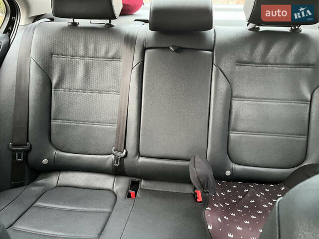 Черный Фольксваген Джетта, объемом двигателя 2.5 л и пробегом 174 тыс. км за 8300 $, фото 35 на Automoto.ua