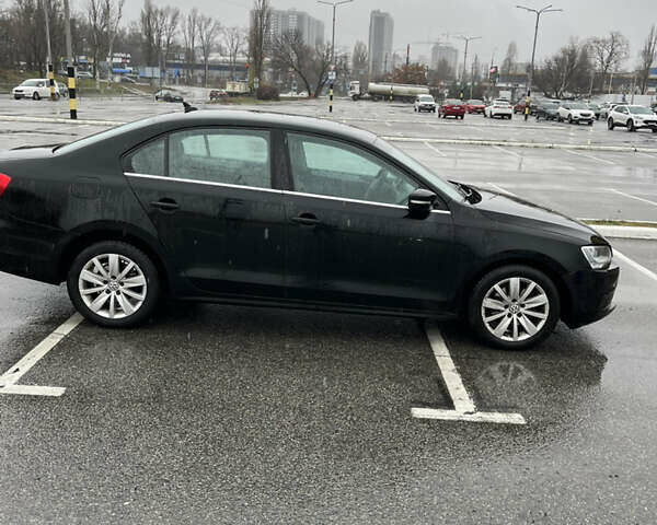 Чорний Фольксваген Джетта, об'ємом двигуна 2.5 л та пробігом 260 тис. км за 9400 $, фото 3 на Automoto.ua