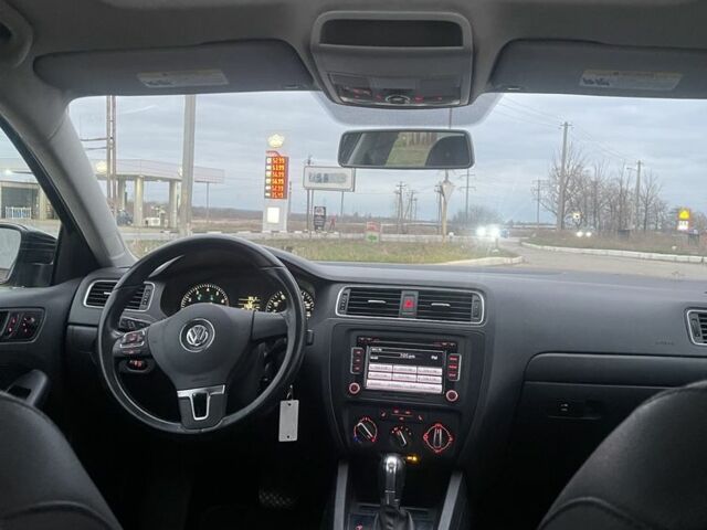 Черный Фольксваген Джетта, объемом двигателя 2.5 л и пробегом 232 тыс. км за 8600 $, фото 19 на Automoto.ua