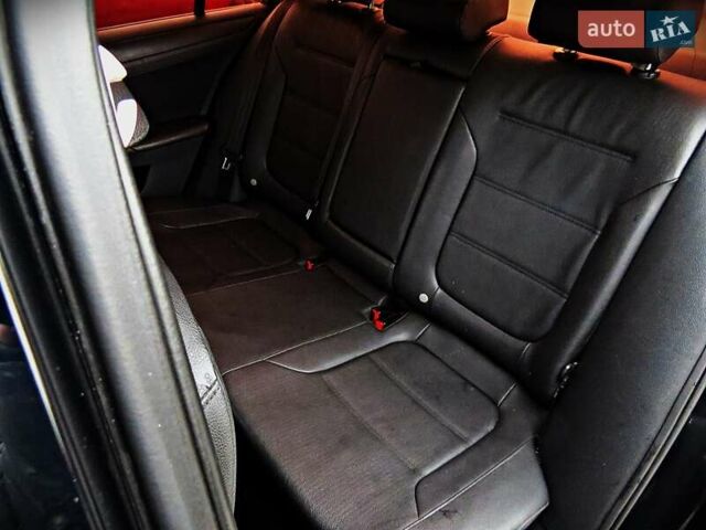 Черный Фольксваген Джетта, объемом двигателя 2.48 л и пробегом 203 тыс. км за 8900 $, фото 15 на Automoto.ua