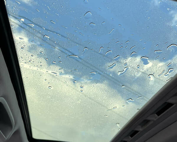 Черный Фольксваген Джетта, объемом двигателя 2.48 л и пробегом 214 тыс. км за 8400 $, фото 18 на Automoto.ua