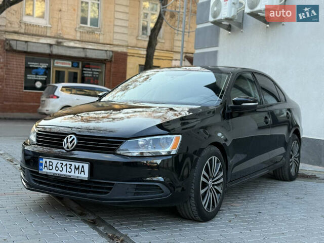 Черный Фольксваген Джетта, объемом двигателя 2.48 л и пробегом 152 тыс. км за 8400 $, фото 4 на Automoto.ua