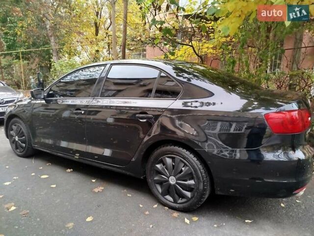 Черный Фольксваген Джетта, объемом двигателя 1.98 л и пробегом 226 тыс. км за 6800 $, фото 2 на Automoto.ua