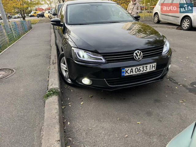 Черный Фольксваген Джетта, объемом двигателя 1.97 л и пробегом 333 тыс. км за 9800 $, фото 3 на Automoto.ua