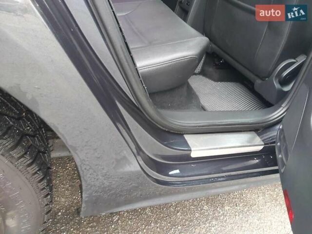 Черный Фольксваген Джетта, объемом двигателя 2.5 л и пробегом 236 тыс. км за 9300 $, фото 16 на Automoto.ua