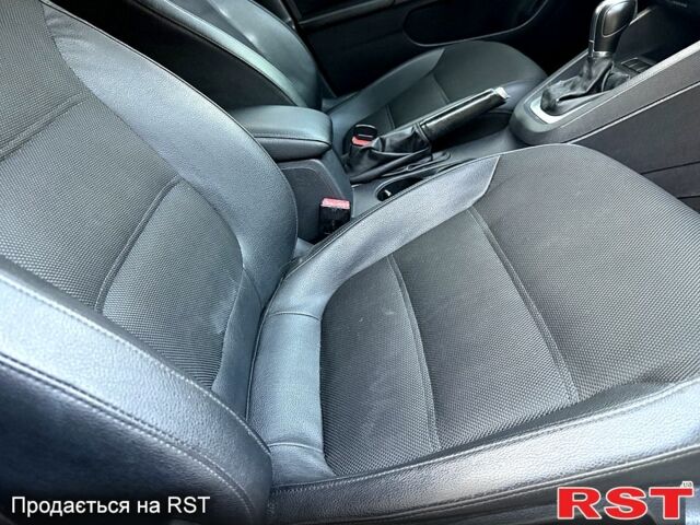 Чорний Фольксваген Джетта, об'ємом двигуна 2.5 л та пробігом 186 тис. км за 8750 $, фото 11 на Automoto.ua