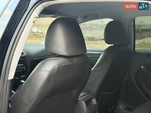 Черный Фольксваген Джетта, объемом двигателя 2.5 л и пробегом 186 тыс. км за 8750 $, фото 33 на Automoto.ua