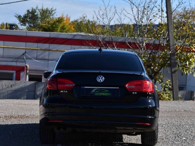 Черный Фольксваген Джетта, объемом двигателя 2.5 л и пробегом 280 тыс. км за 8700 $, фото 2 на Automoto.ua