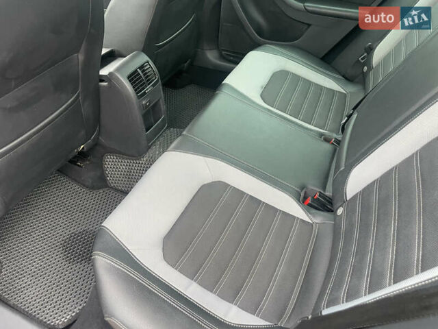 Чорний Фольксваген Джетта, об'ємом двигуна 1.6 л та пробігом 264 тис. км за 8100 $, фото 8 на Automoto.ua