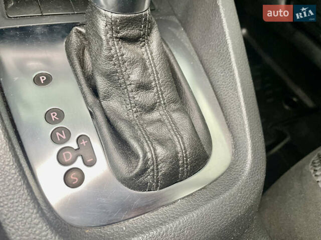 Чорний Фольксваген Джетта, об'ємом двигуна 1.39 л та пробігом 199 тис. км за 8499 $, фото 20 на Automoto.ua