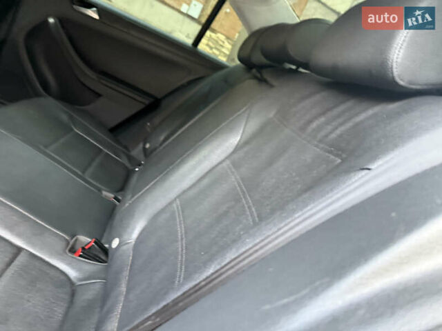 Черный Фольксваген Джетта, объемом двигателя 2.5 л и пробегом 186 тыс. км за 8750 $, фото 35 на Automoto.ua