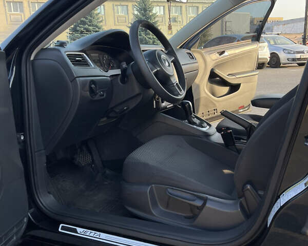 Черный Фольксваген Джетта, объемом двигателя 1.98 л и пробегом 225 тыс. км за 8700 $, фото 12 на Automoto.ua