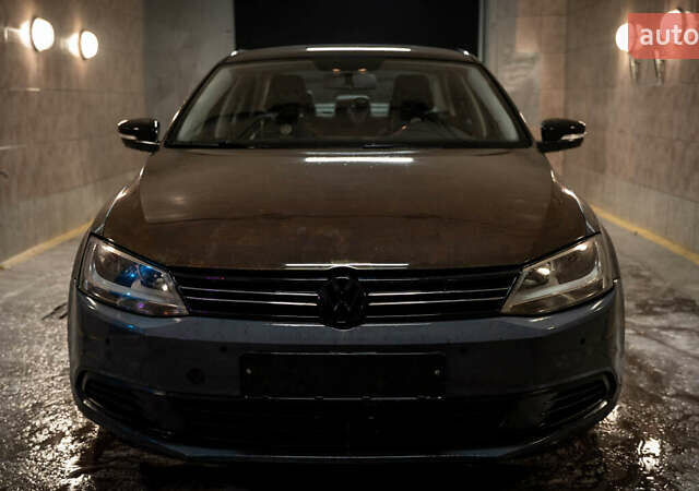 Фольксваген Джетта 2012 в Изюме на Automoto.ua Черный Фольксваген Джетта, объемом двигателя 2.5 л и пробегом 289 тыс. км за 5999 $, фото 13 на Automoto.ua