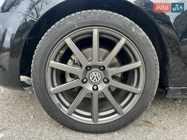 Чорний Фольксваген Джетта, об'ємом двигуна 1.97 л та пробігом 231 тис. км за 9999 $, фото 20 на Automoto.ua