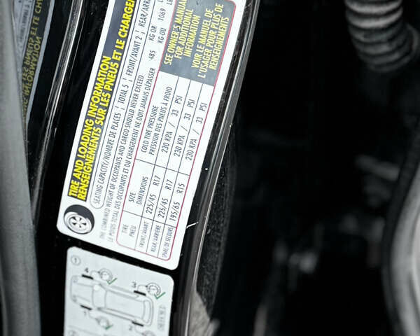 Черный Фольксваген Джетта, объемом двигателя 1.97 л и пробегом 229 тыс. км за 9500 $, фото 16 на Automoto.ua