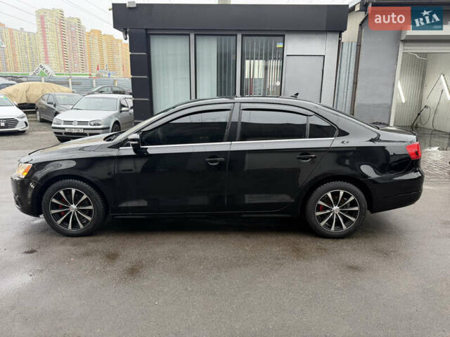 Черный Фольксваген Джетта, объемом двигателя 2.48 л и пробегом 88 тыс. км за 10200 $, фото 7 на Automoto.ua