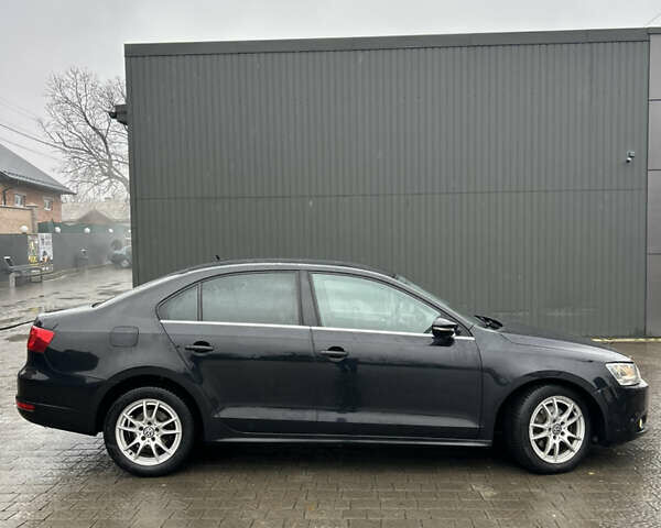 Чорний Фольксваген Джетта, об'ємом двигуна 1.6 л та пробігом 263 тис. км за 7500 $, фото 16 на Automoto.ua