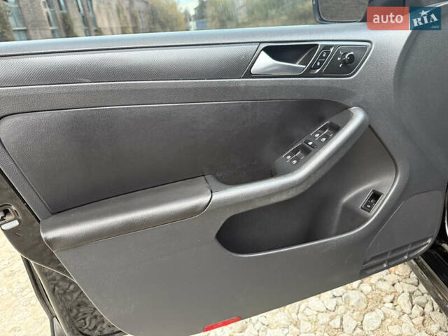 Черный Фольксваген Джетта, объемом двигателя 2.5 л и пробегом 186 тыс. км за 8750 $, фото 20 на Automoto.ua