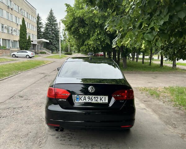 Черный Фольксваген Джетта, объемом двигателя 1.97 л и пробегом 363 тыс. км за 10500 $, фото 11 на Automoto.ua