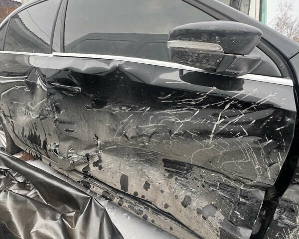 Черный Фольксваген Джетта, объемом двигателя 2.5 л и пробегом 359 тыс. км за 3900 $, фото 9 на Automoto.ua