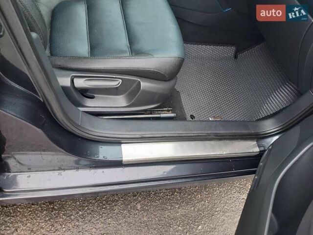 Черный Фольксваген Джетта, объемом двигателя 2.5 л и пробегом 236 тыс. км за 9300 $, фото 19 на Automoto.ua