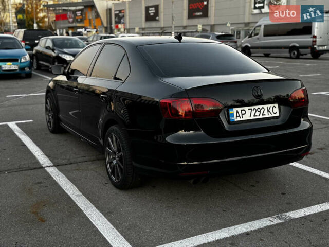 Черный Фольксваген Джетта, объемом двигателя 1.97 л и пробегом 229 тыс. км за 9500 $, фото 9 на Automoto.ua