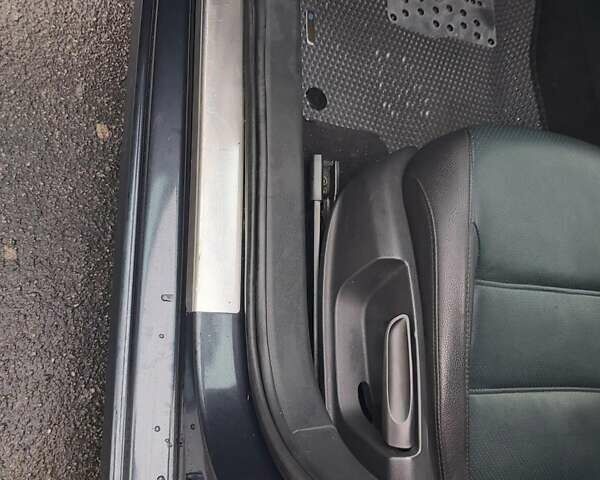 Черный Фольксваген Джетта, объемом двигателя 2.5 л и пробегом 236 тыс. км за 9300 $, фото 17 на Automoto.ua