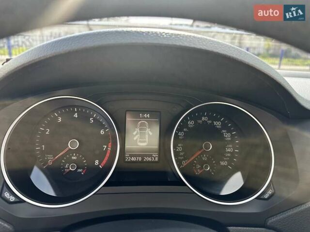 Чорний Фольксваген Джетта, об'ємом двигуна 2 л та пробігом 224 тис. км за 8800 $, фото 10 на Automoto.ua