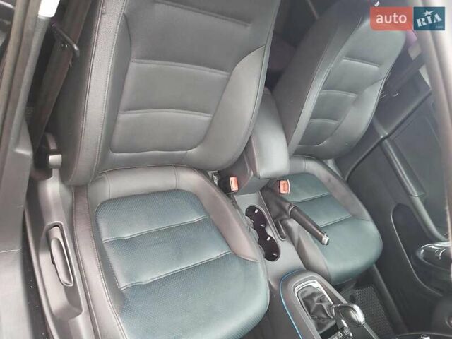 Черный Фольксваген Джетта, объемом двигателя 2.5 л и пробегом 236 тыс. км за 9300 $, фото 22 на Automoto.ua