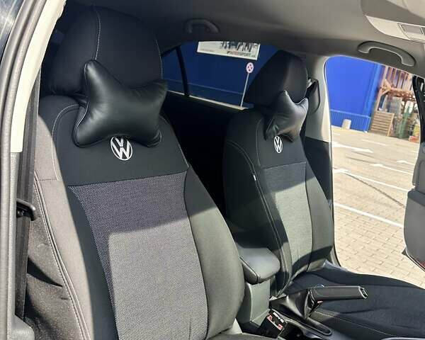 Чорний Фольксваген Джетта, об'ємом двигуна 2 л та пробігом 224 тис. км за 8800 $, фото 13 на Automoto.ua