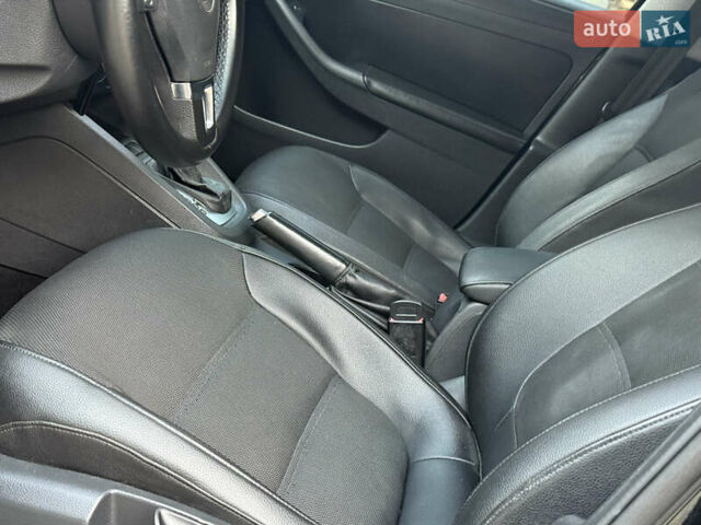 Черный Фольксваген Джетта, объемом двигателя 2.5 л и пробегом 186 тыс. км за 8750 $, фото 24 на Automoto.ua