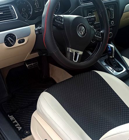 Черный Фольксваген Джетта, объемом двигателя 1.4 л и пробегом 230 тыс. км за 7800 $, фото 4 на Automoto.ua