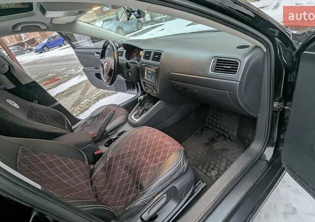 Черный Фольксваген Джетта, объемом двигателя 1.98 л и пробегом 241 тыс. км за 7199 $, фото 21 на Automoto.ua