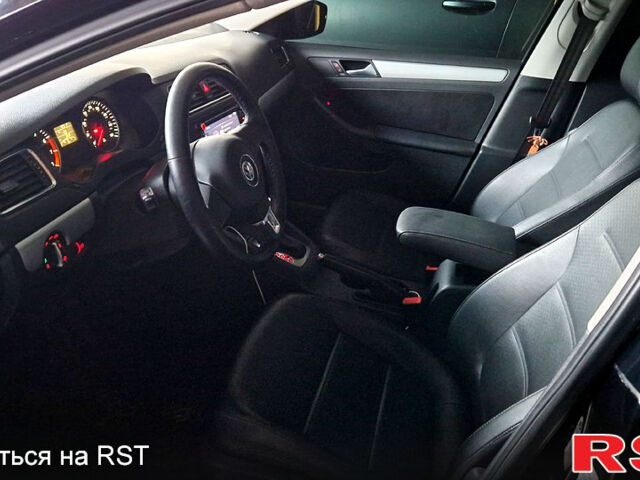 Черный Фольксваген Джетта, объемом двигателя 2.5 л и пробегом 190 тыс. км за 9700 $, фото 7 на Automoto.ua