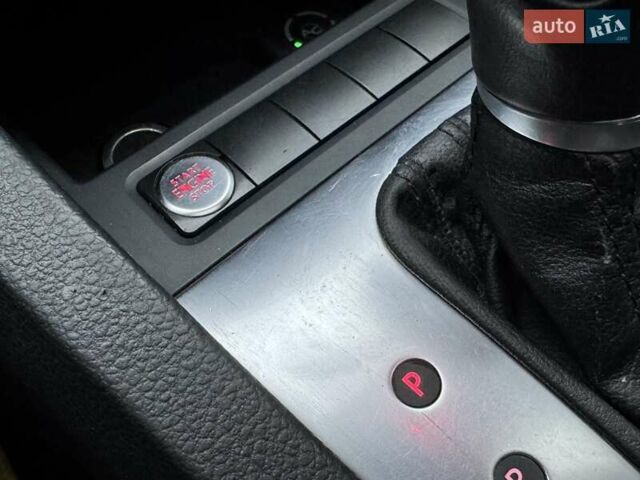 Чорний Фольксваген Джетта, об'ємом двигуна 2.5 л та пробігом 260 тис. км за 8900 $, фото 26 на Automoto.ua