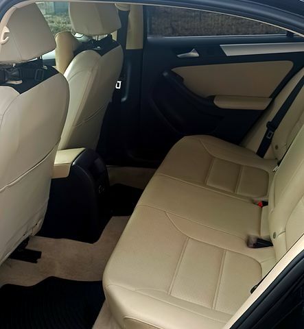 Черный Фольксваген Джетта, объемом двигателя 1.4 л и пробегом 230 тыс. км за 7800 $, фото 3 на Automoto.ua