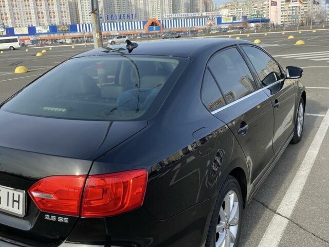 Черный Фольксваген Джетта, объемом двигателя 2.5 л и пробегом 364 тыс. км за 6499 $, фото 9 на Automoto.ua