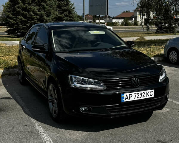 Черный Фольксваген Джетта, объемом двигателя 1.97 л и пробегом 227 тыс. км за 9800 $, фото 8 на Automoto.ua
