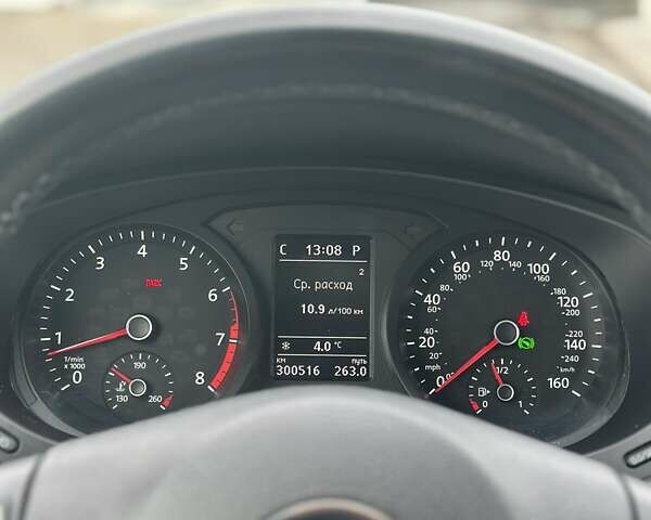 Чорний Фольксваген Джетта, об'ємом двигуна 2.5 л та пробігом 300 тис. км за 8400 $, фото 21 на Automoto.ua