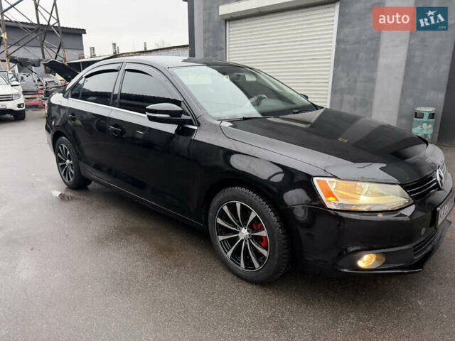 Черный Фольксваген Джетта, объемом двигателя 2.48 л и пробегом 88 тыс. км за 10200 $, фото 2 на Automoto.ua