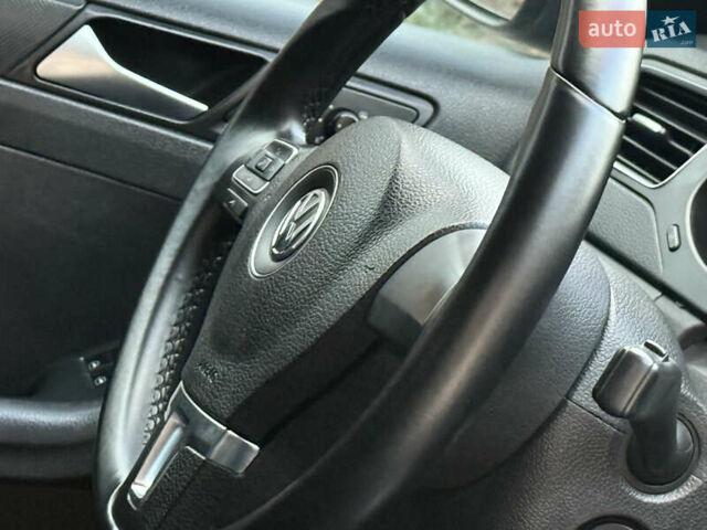 Черный Фольксваген Джетта, объемом двигателя 2.5 л и пробегом 186 тыс. км за 8750 $, фото 56 на Automoto.ua