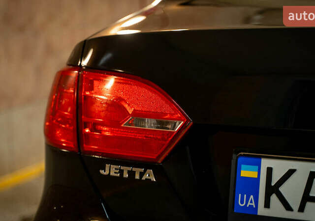 Фольксваген Джетта 2012 в Изюме на Automoto.ua Черный Фольксваген Джетта, объемом двигателя 2.5 л и пробегом 289 тыс. км за 5999 $, фото 7 на Automoto.ua