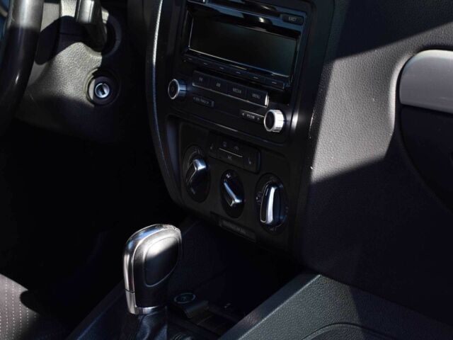 Черный Фольксваген Джетта, объемом двигателя 2.5 л и пробегом 280 тыс. км за 8700 $, фото 11 на Automoto.ua