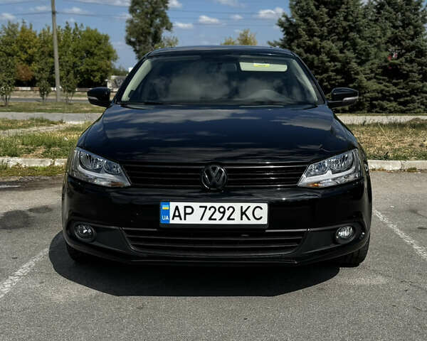 Черный Фольксваген Джетта, объемом двигателя 1.97 л и пробегом 227 тыс. км за 9800 $, фото 9 на Automoto.ua