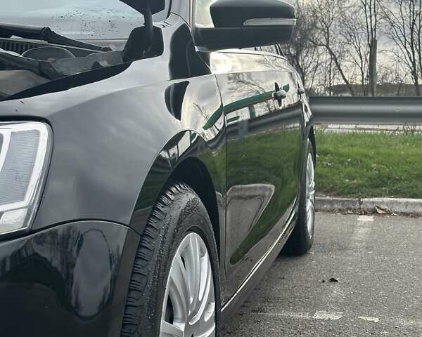 Чорний Фольксваген Джетта, об'ємом двигуна 2.5 л та пробігом 300 тис. км за 8400 $, фото 15 на Automoto.ua