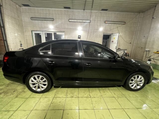 Чорний Фольксваген Джетта, об'ємом двигуна 2.5 л та пробігом 144 тис. км за 8000 $, фото 4 на Automoto.ua