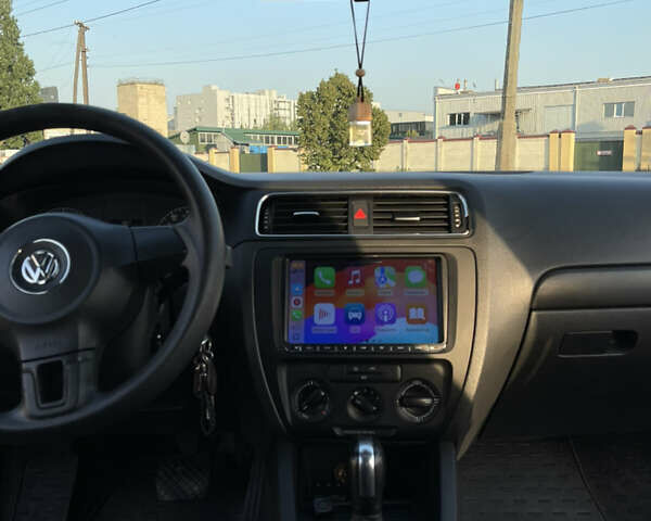 Черный Фольксваген Джетта, объемом двигателя 1.98 л и пробегом 225 тыс. км за 8700 $, фото 14 на Automoto.ua