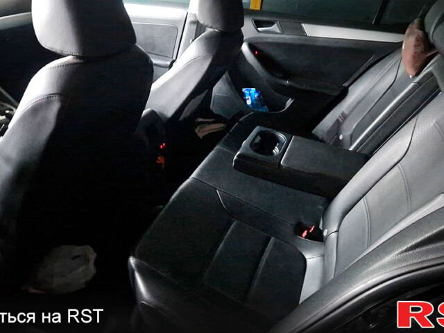 Черный Фольксваген Джетта, объемом двигателя 2.5 л и пробегом 190 тыс. км за 9700 $, фото 8 на Automoto.ua