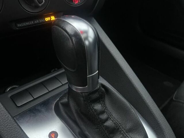 Черный Фольксваген Джетта, объемом двигателя 2.5 л и пробегом 232 тыс. км за 8600 $, фото 12 на Automoto.ua